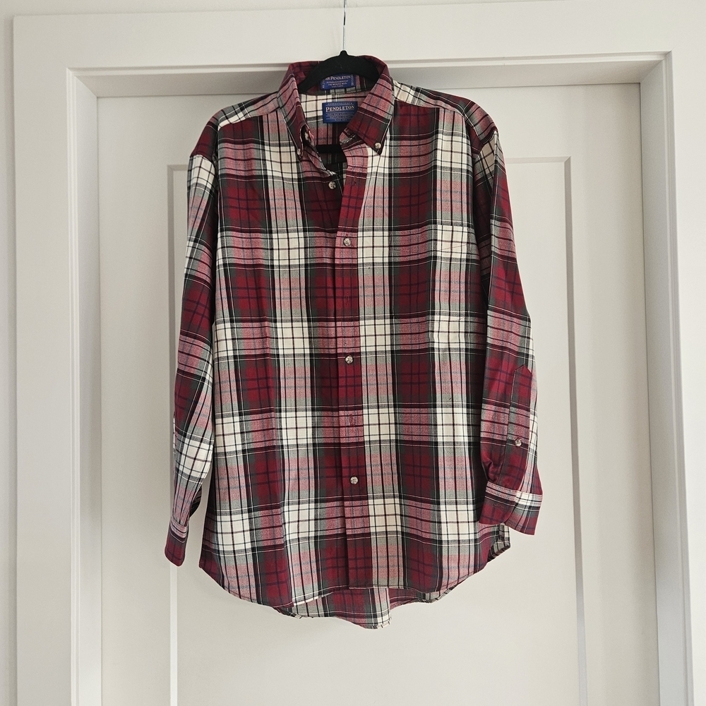 Pendleton Burgundy and Cream Plaid Button Down Shirt Size Medium 100% Wool